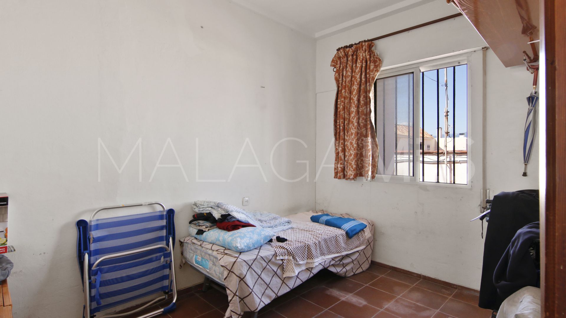 For sale 2 bedrooms penthouse in Estepona Centre