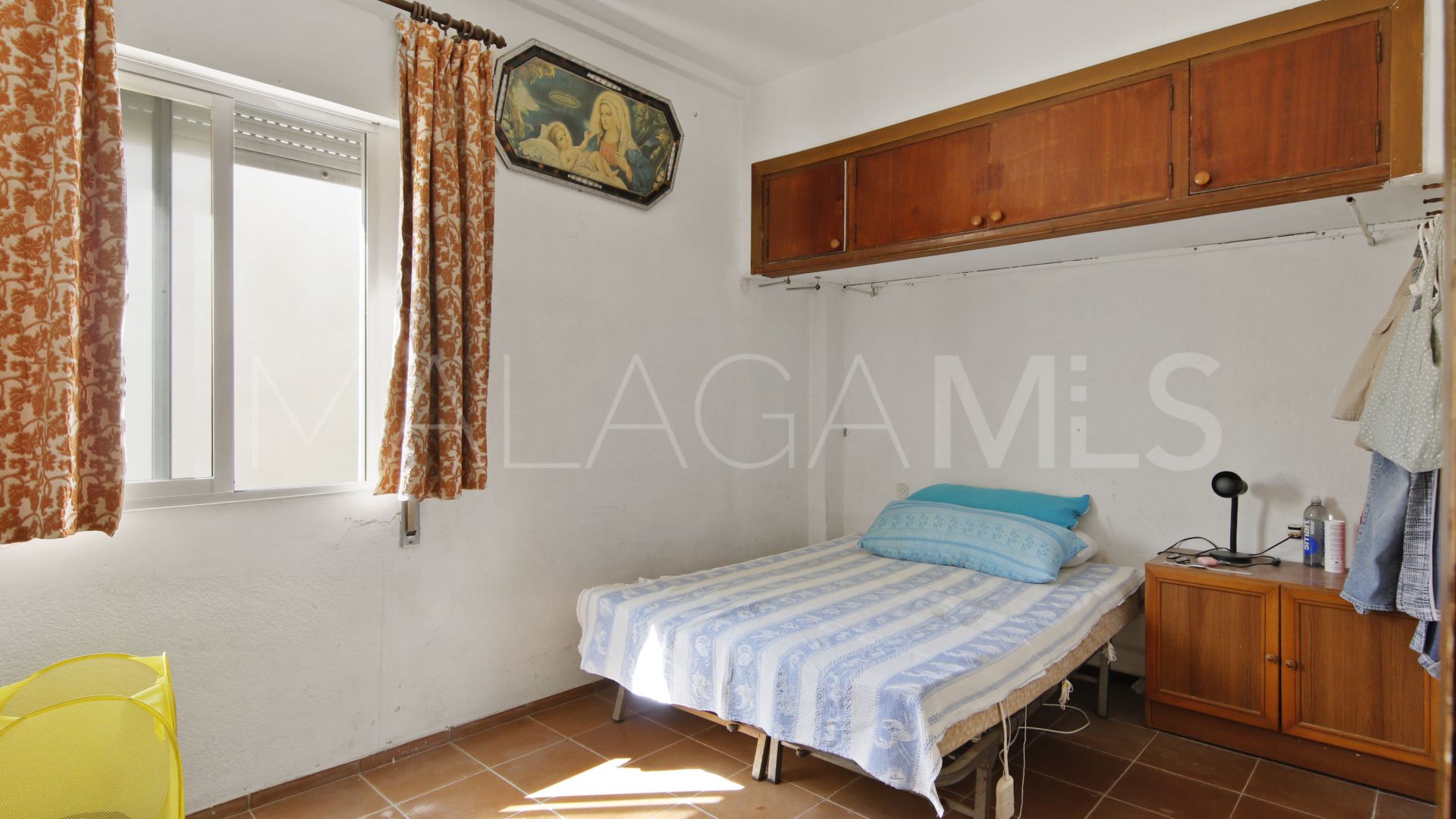 For sale 2 bedrooms penthouse in Estepona Centre