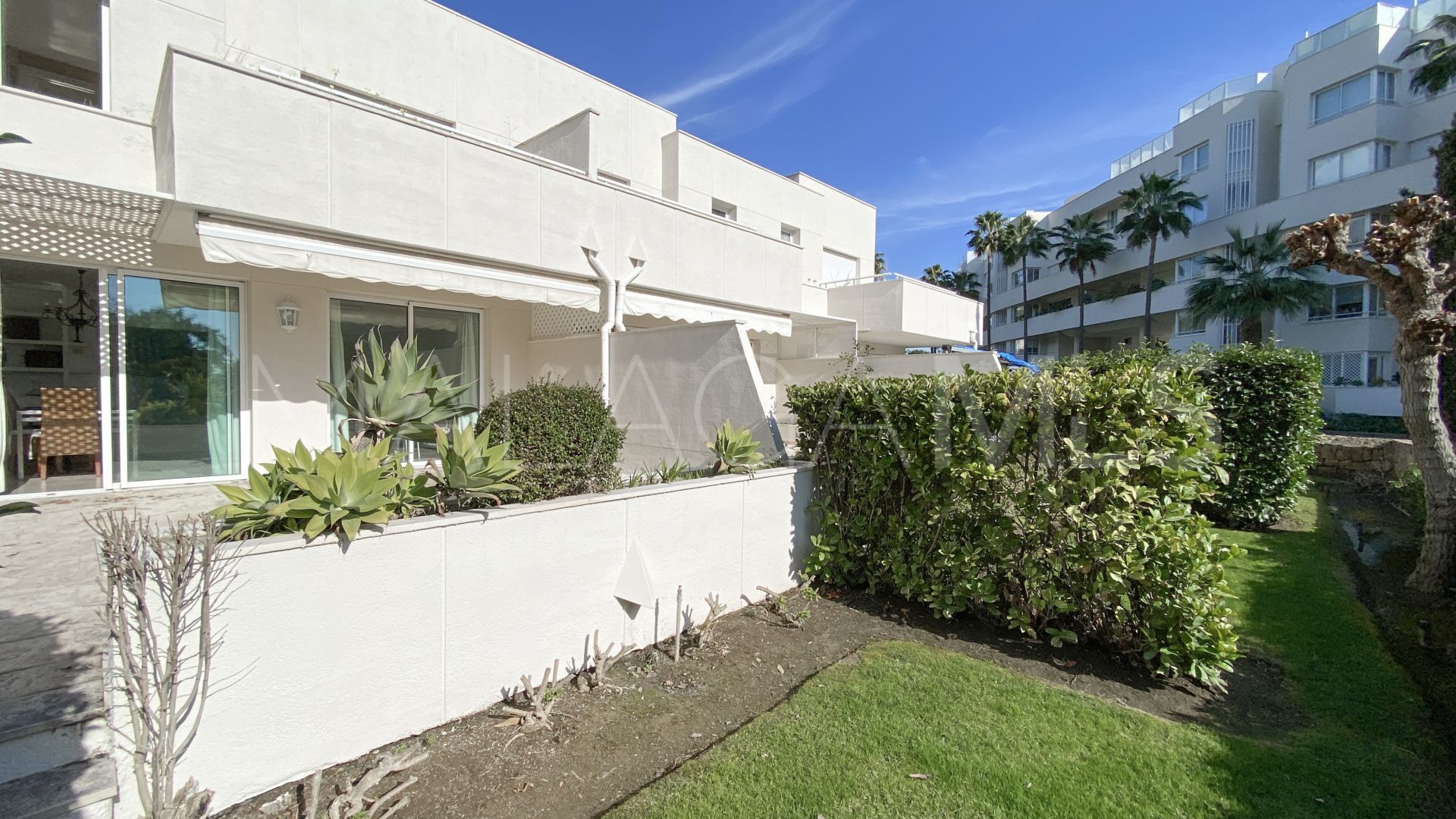 Radhus for sale in Los Granados Playa