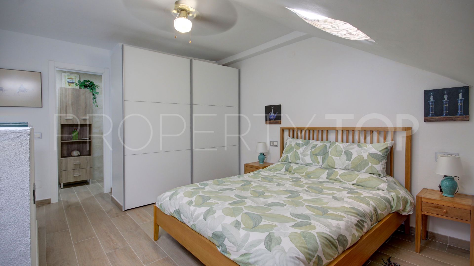 Adosado en venta en Estepona Casco Antiguo de 1 dormitorio