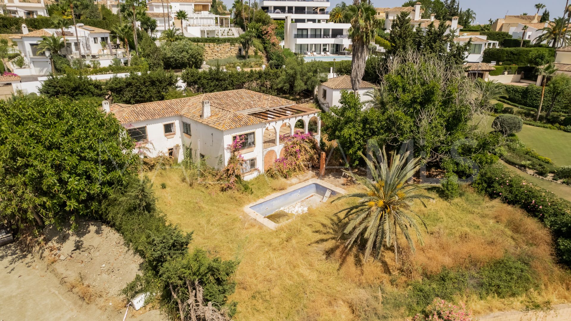 Terrain for sale in Nueva Andalucia