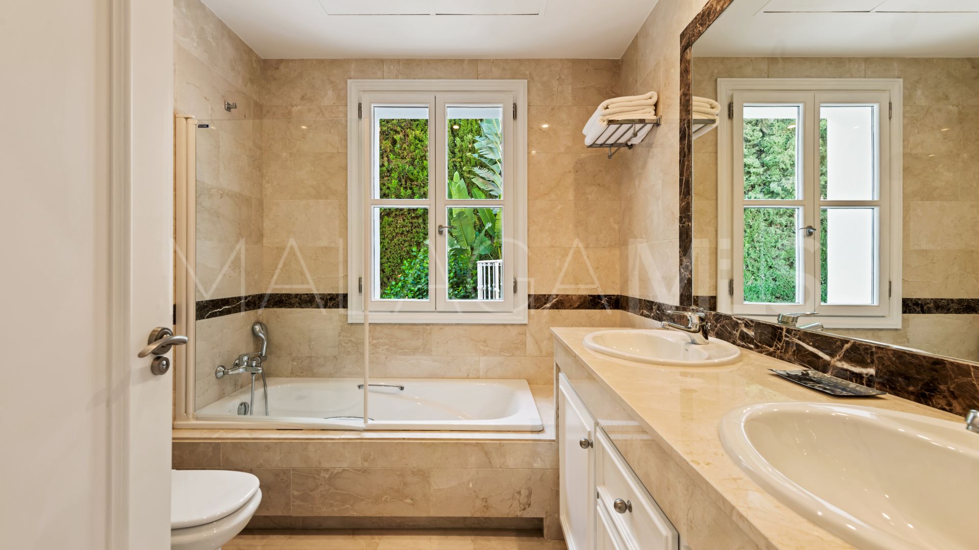 Villa for sale in Sierra Blanca