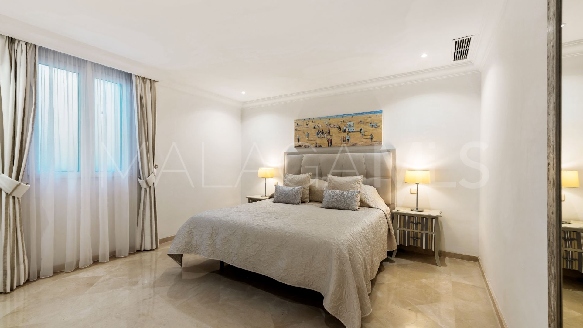 Villa for sale in Sierra Blanca