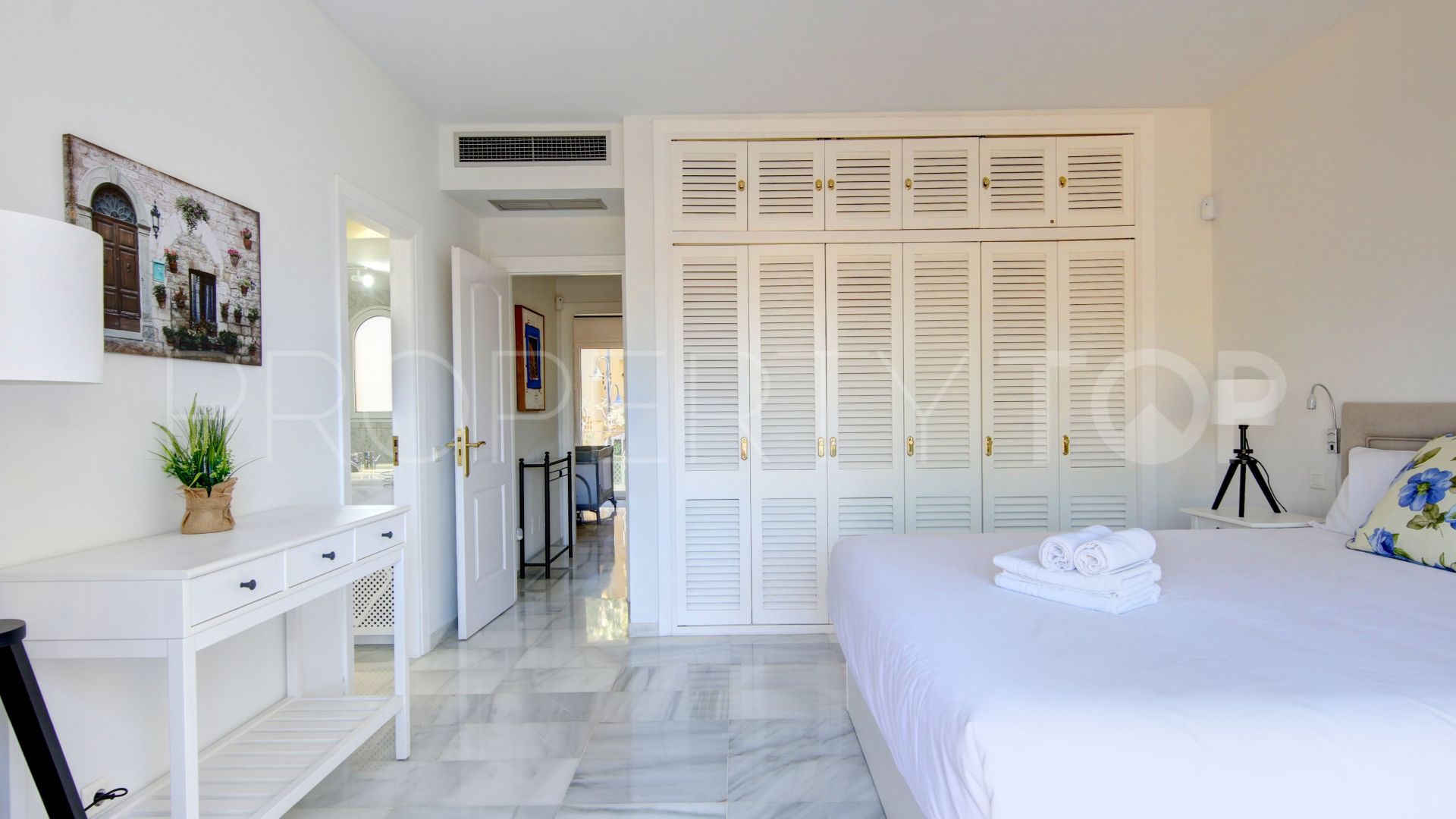 Adosado en venta con 2 dormitorios en Alcazaba Beach