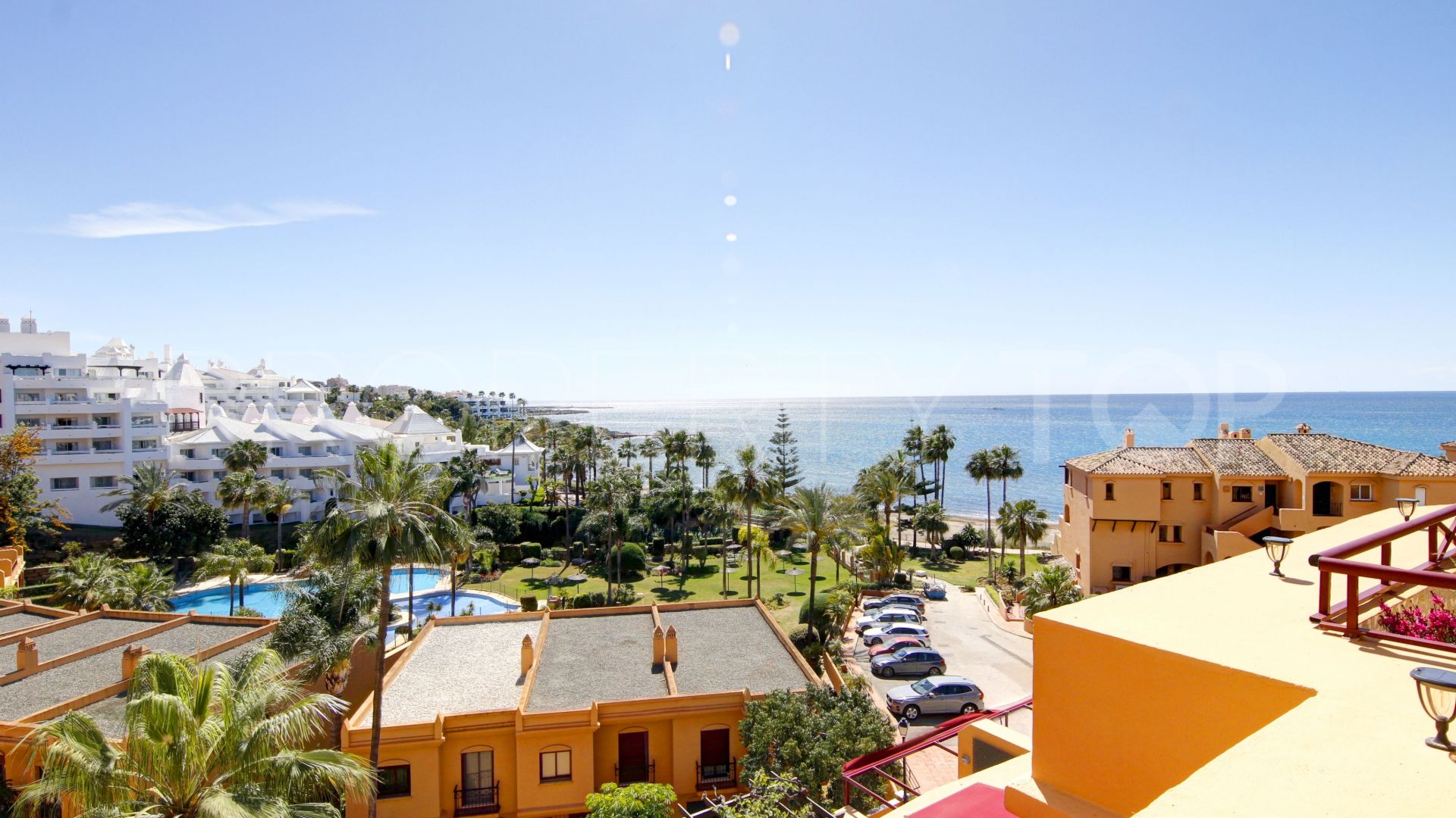 Riviera Andaluza 2 bedrooms penthouse for sale
