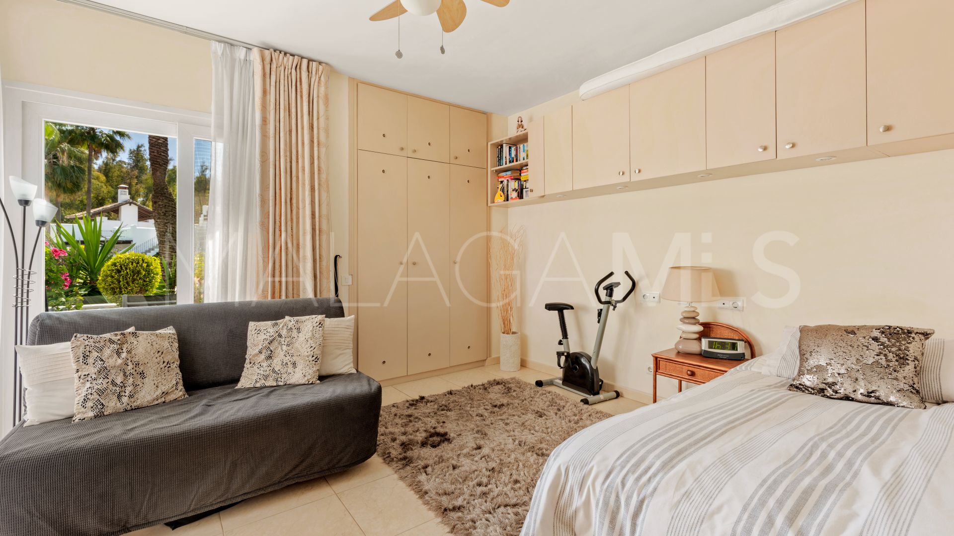 Appartement for sale in Alcazaba Beach