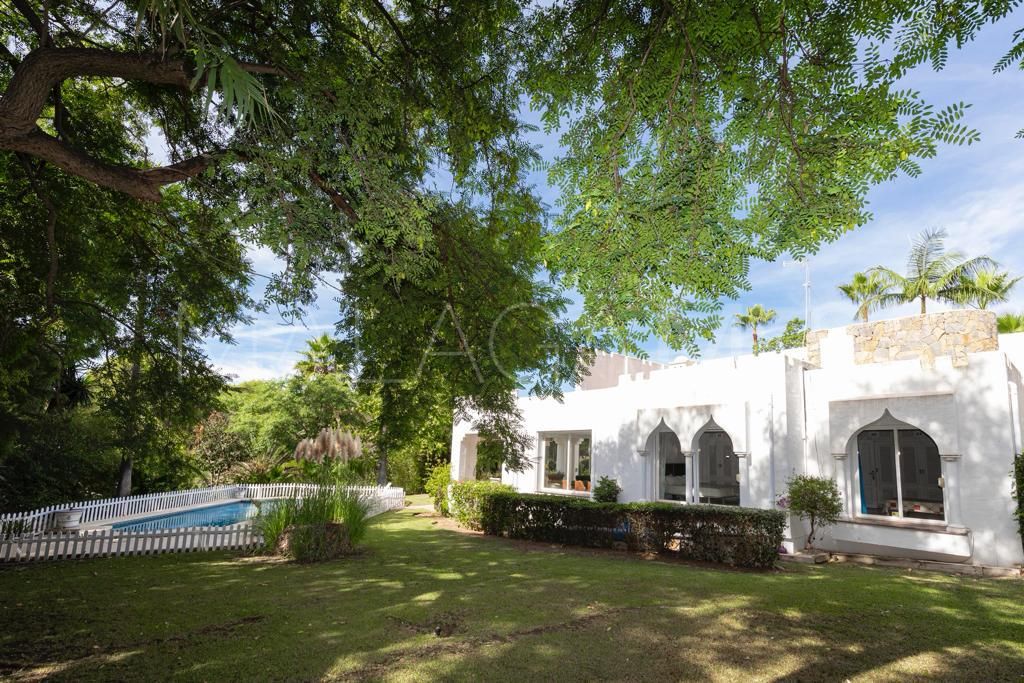 El Paraiso 4 bedrooms villa for sale