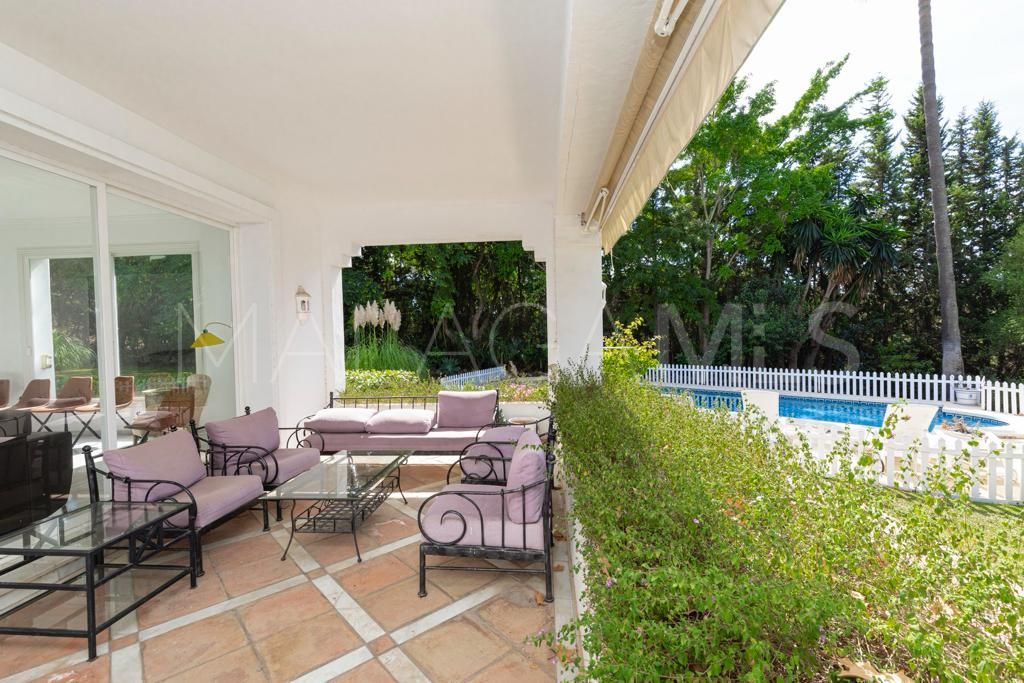El Paraiso 4 bedrooms villa for sale