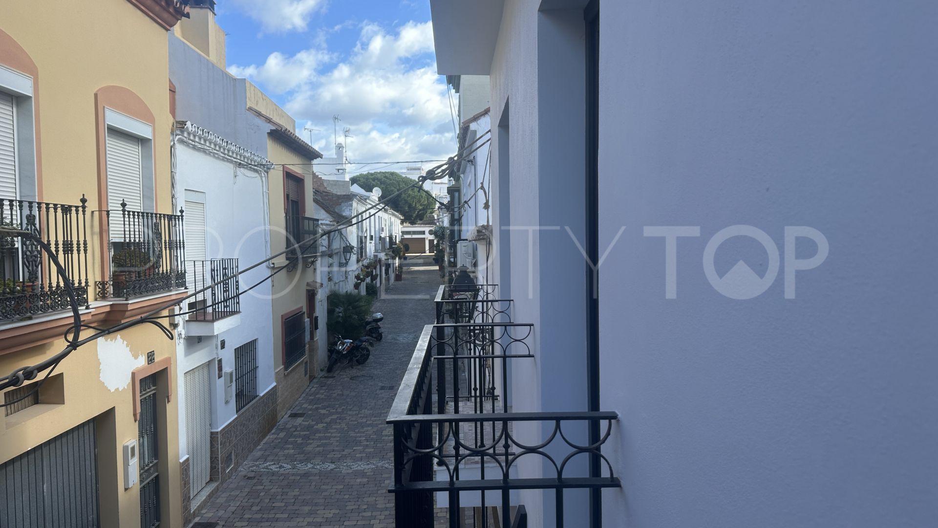3 bedrooms Estepona Old Town town house for sale