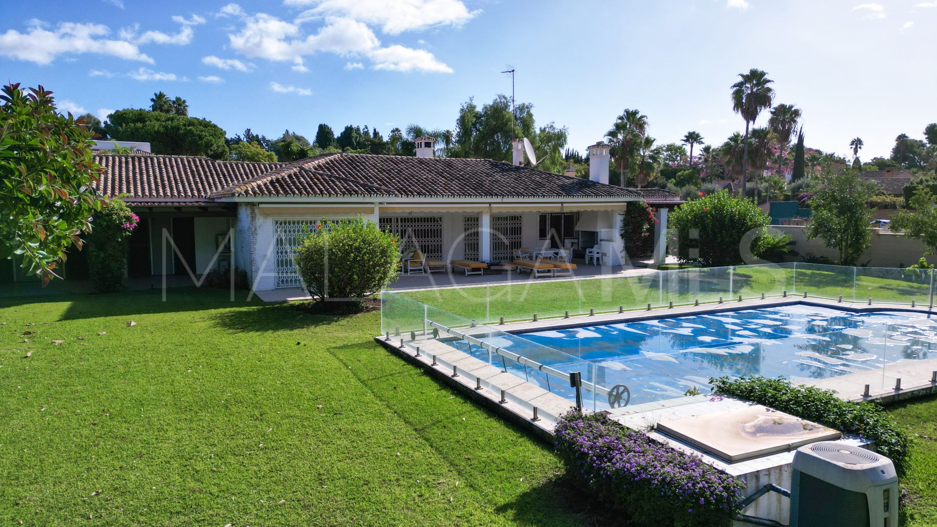 Guadalmina Baja, villa a la venta