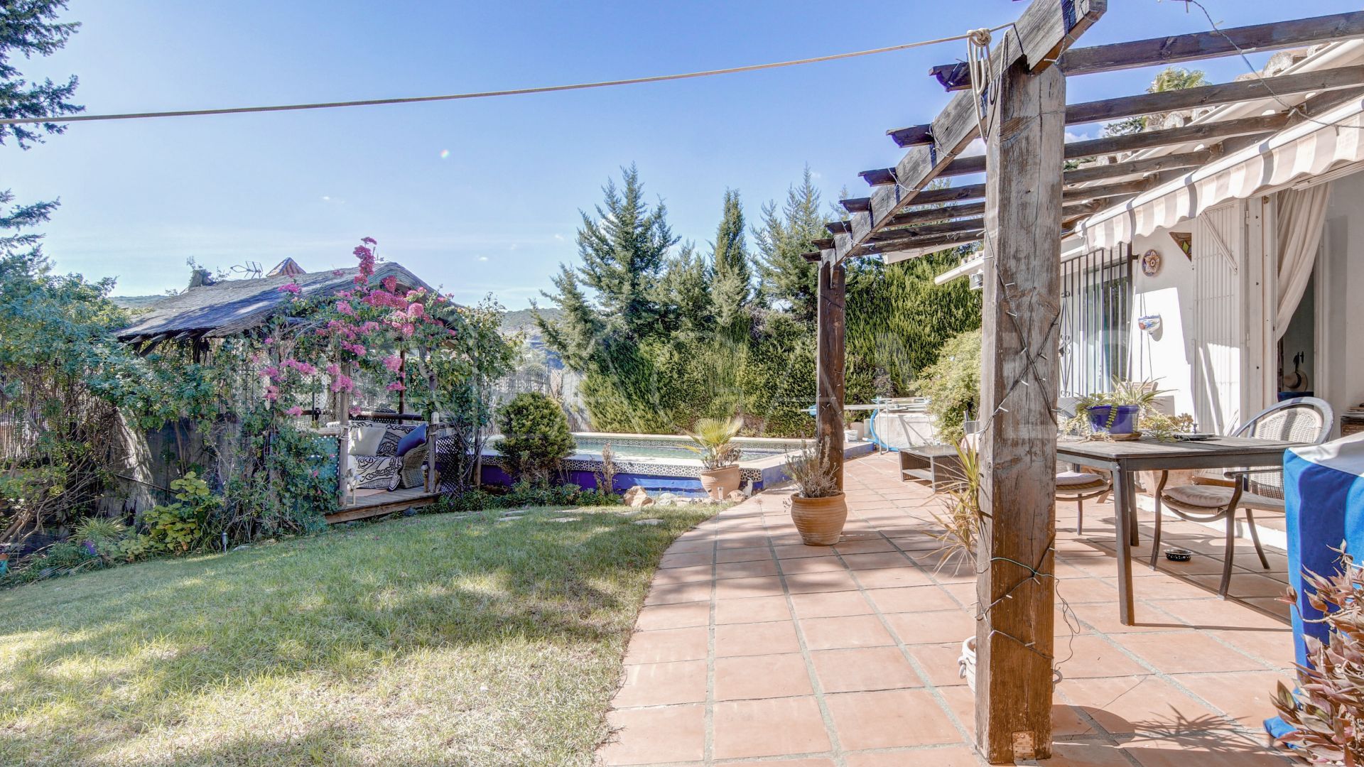 Villa for sale in Valle Romano