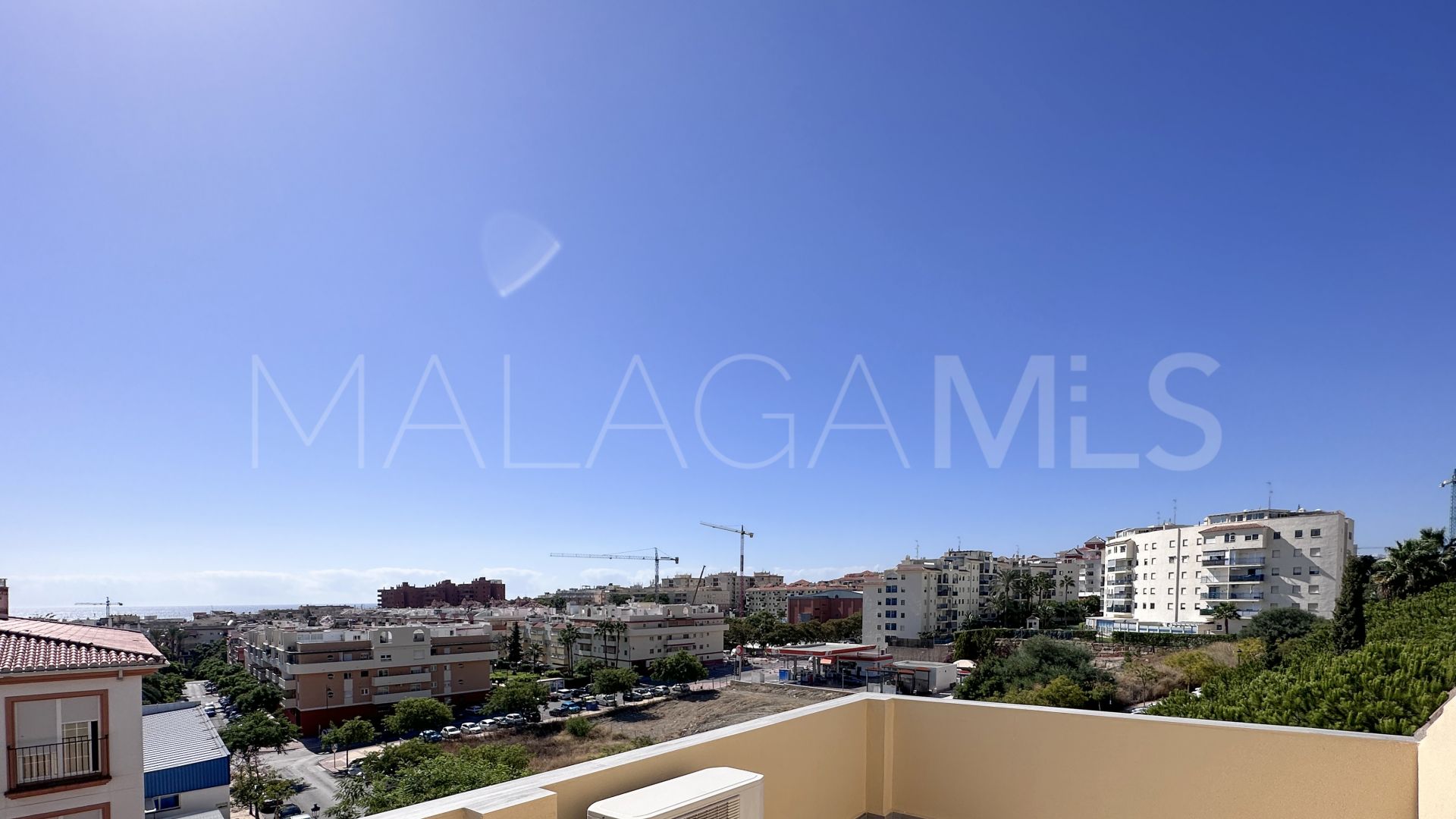 Maison de ville for sale in Estepona