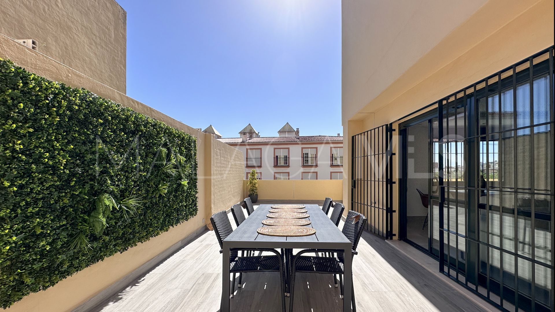 Maison de ville for sale in Estepona