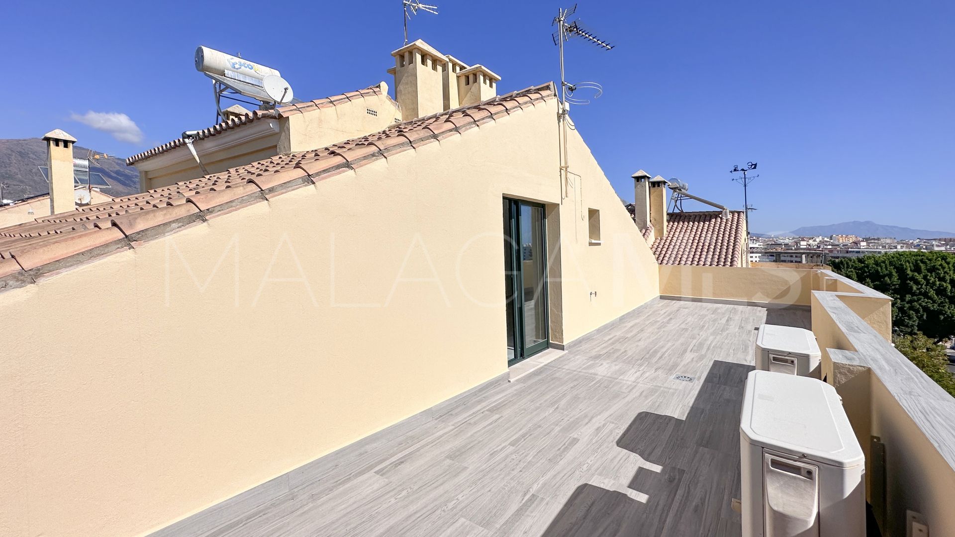 Maison de ville for sale in Estepona