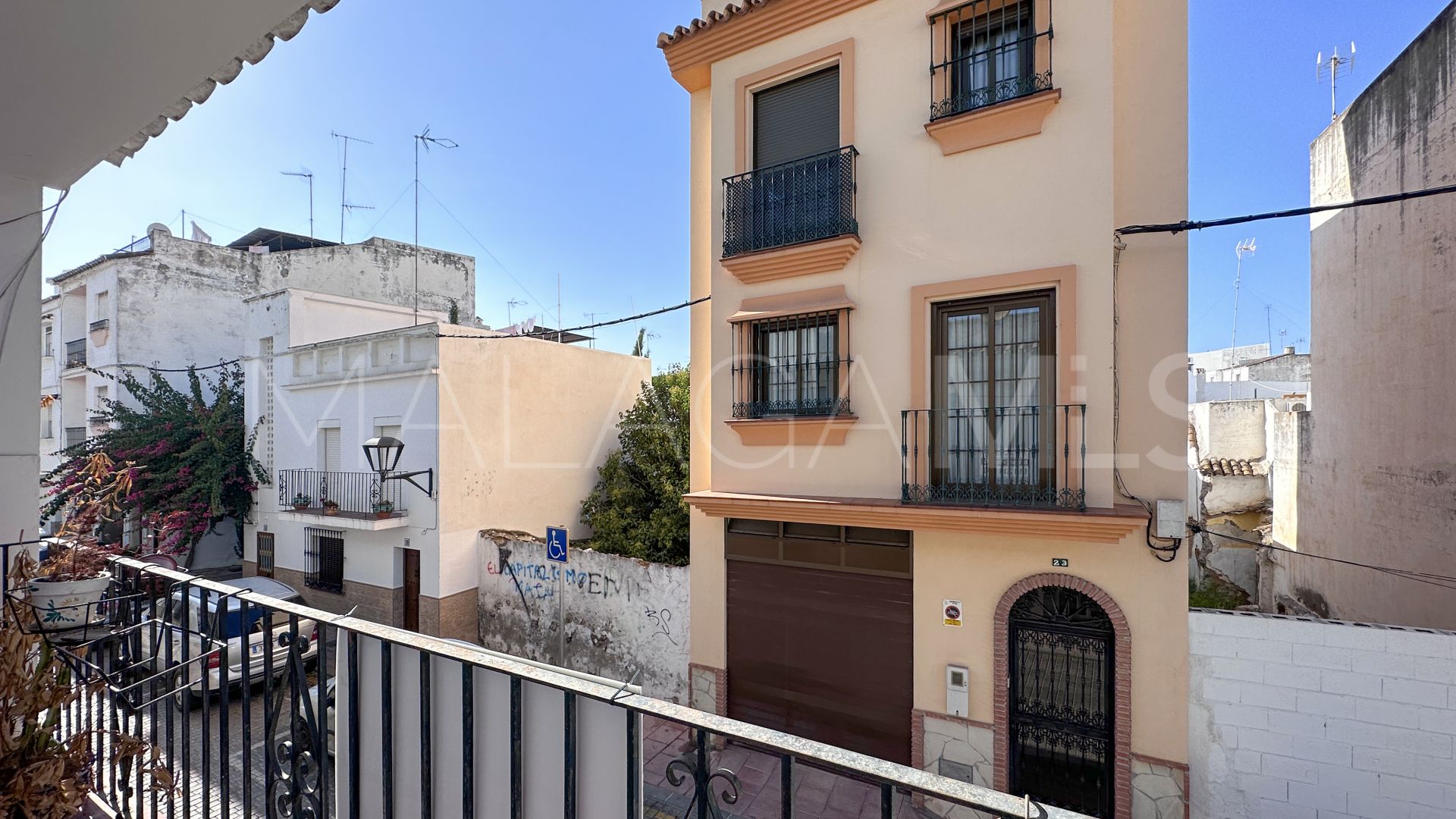 Estepona Old Town 8 bedrooms town house for sale