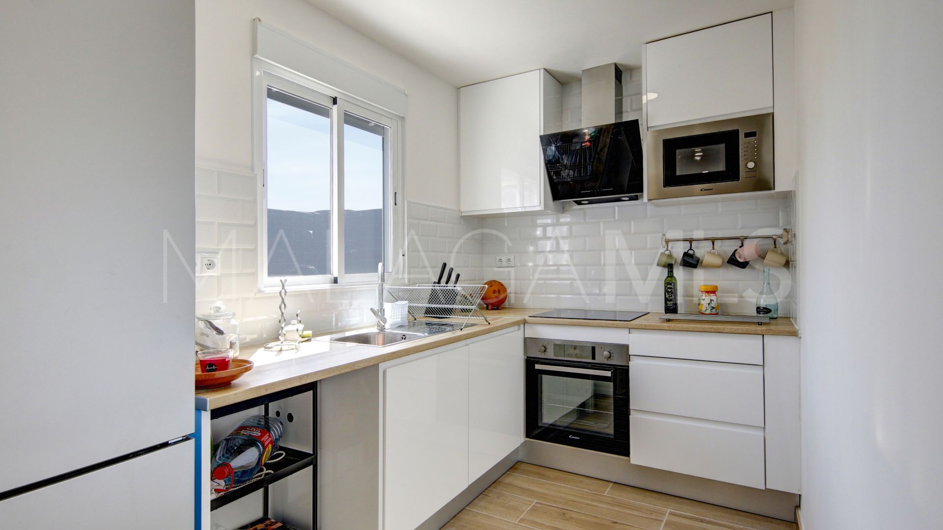 Landhaus for sale in Estepona