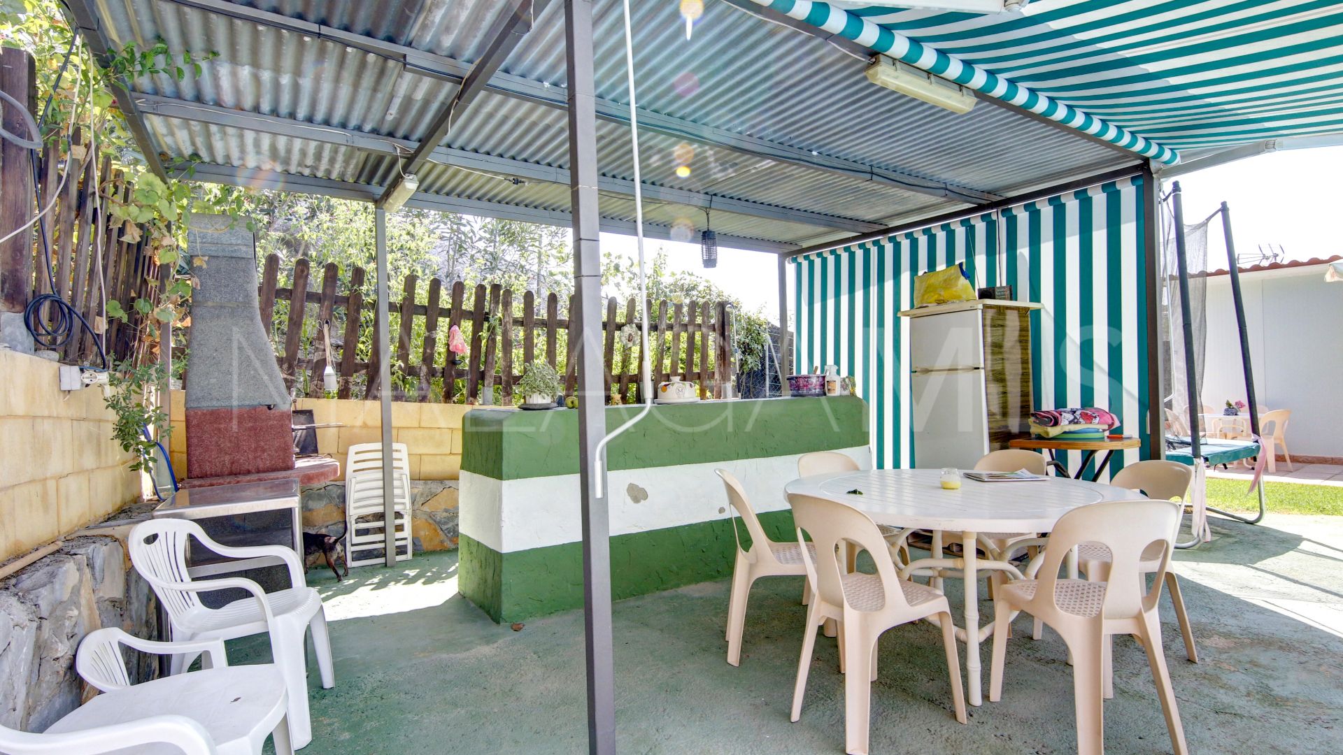 Landhaus for sale in Estepona
