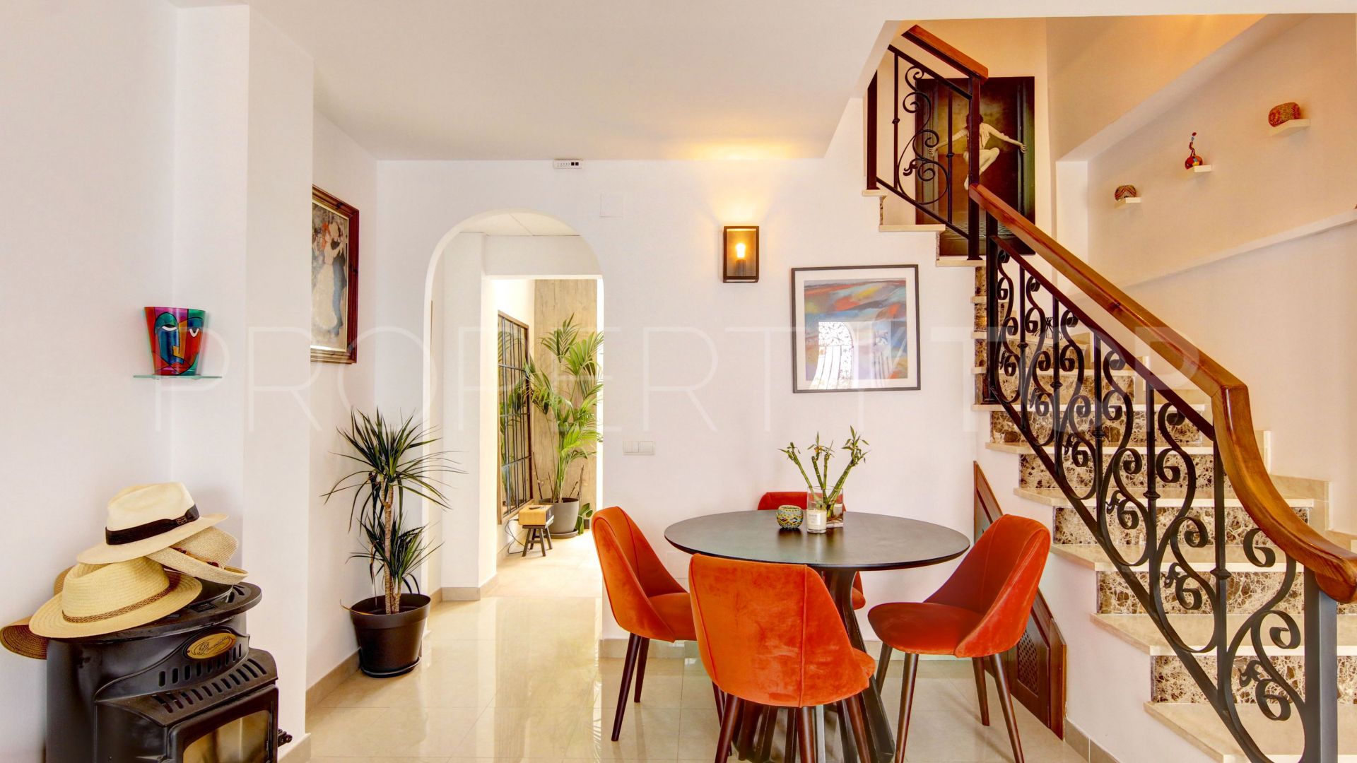 Town house in Estepona Old Town for sale