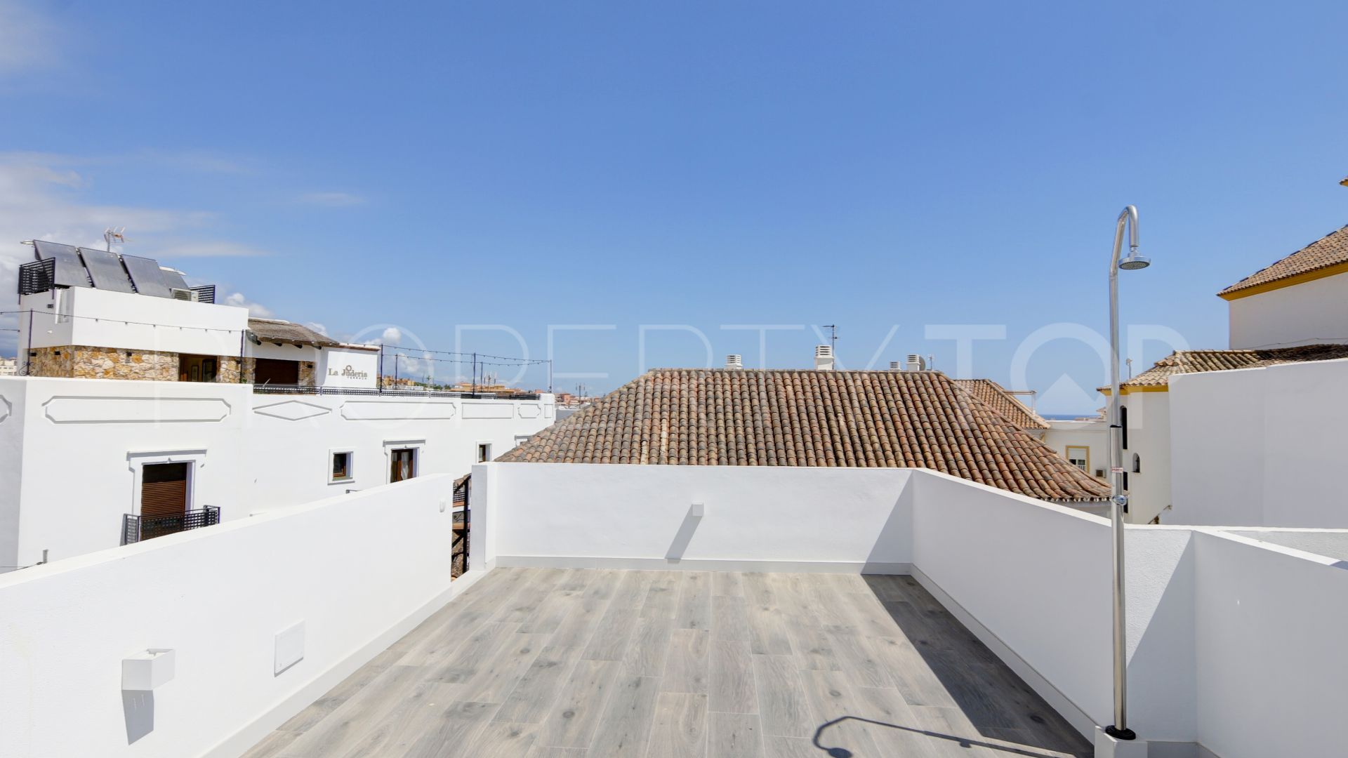 For sale town house with 4 bedrooms in Estepona Old Town