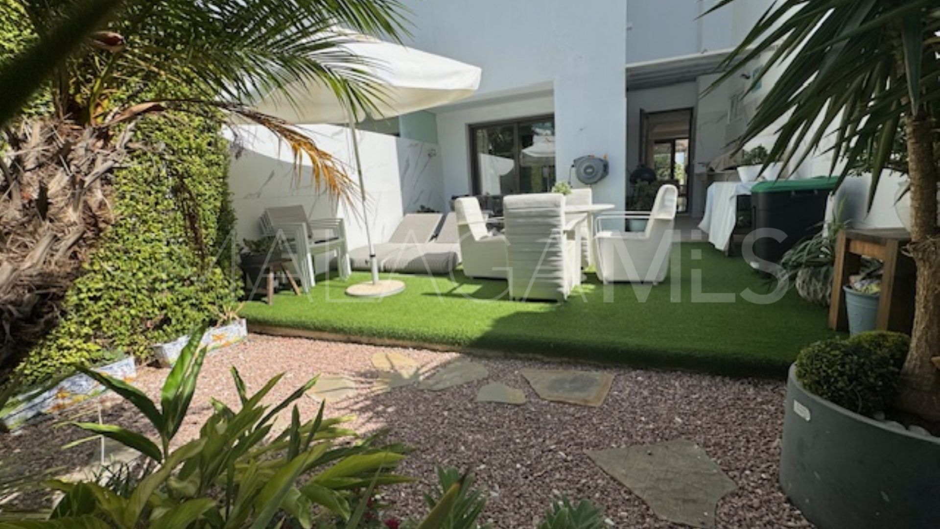 Ground floor apartment for sale in Casares