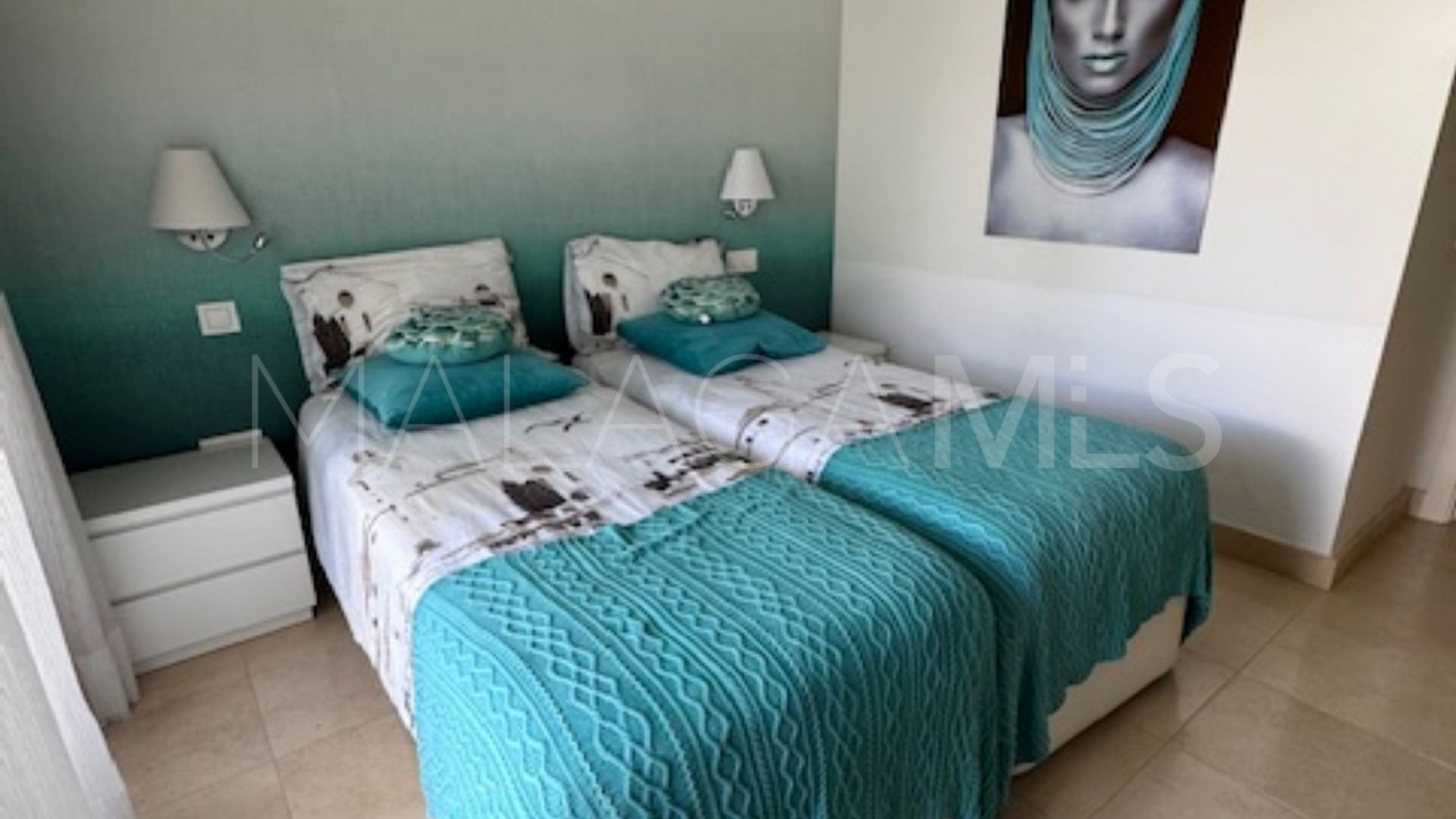 Ground floor apartment for sale in Casares