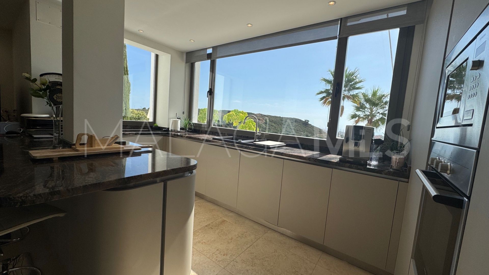 Ground floor apartment for sale in Casares