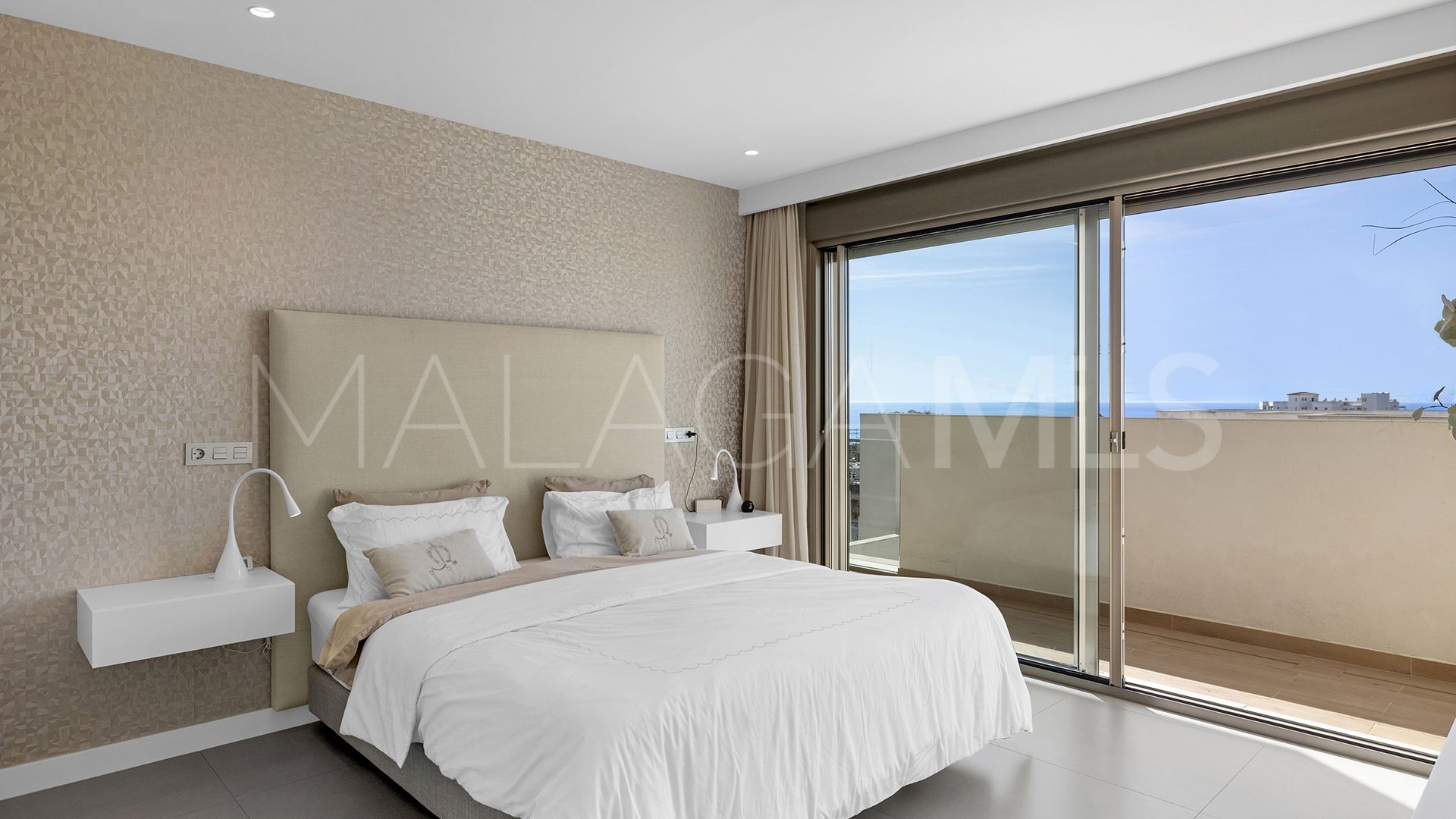 Apartamento for sale in Estepona