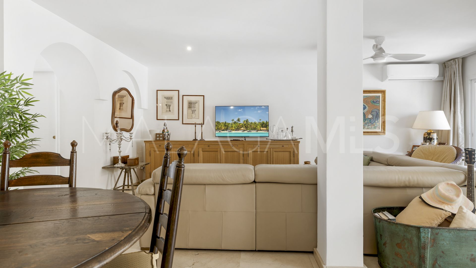 Adosado de 4 bedrooms for sale in Estepona