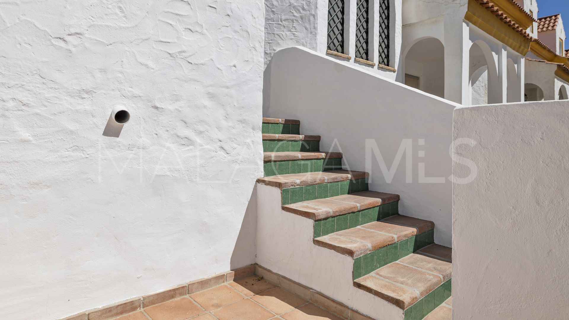Adosado de 4 bedrooms for sale in Estepona