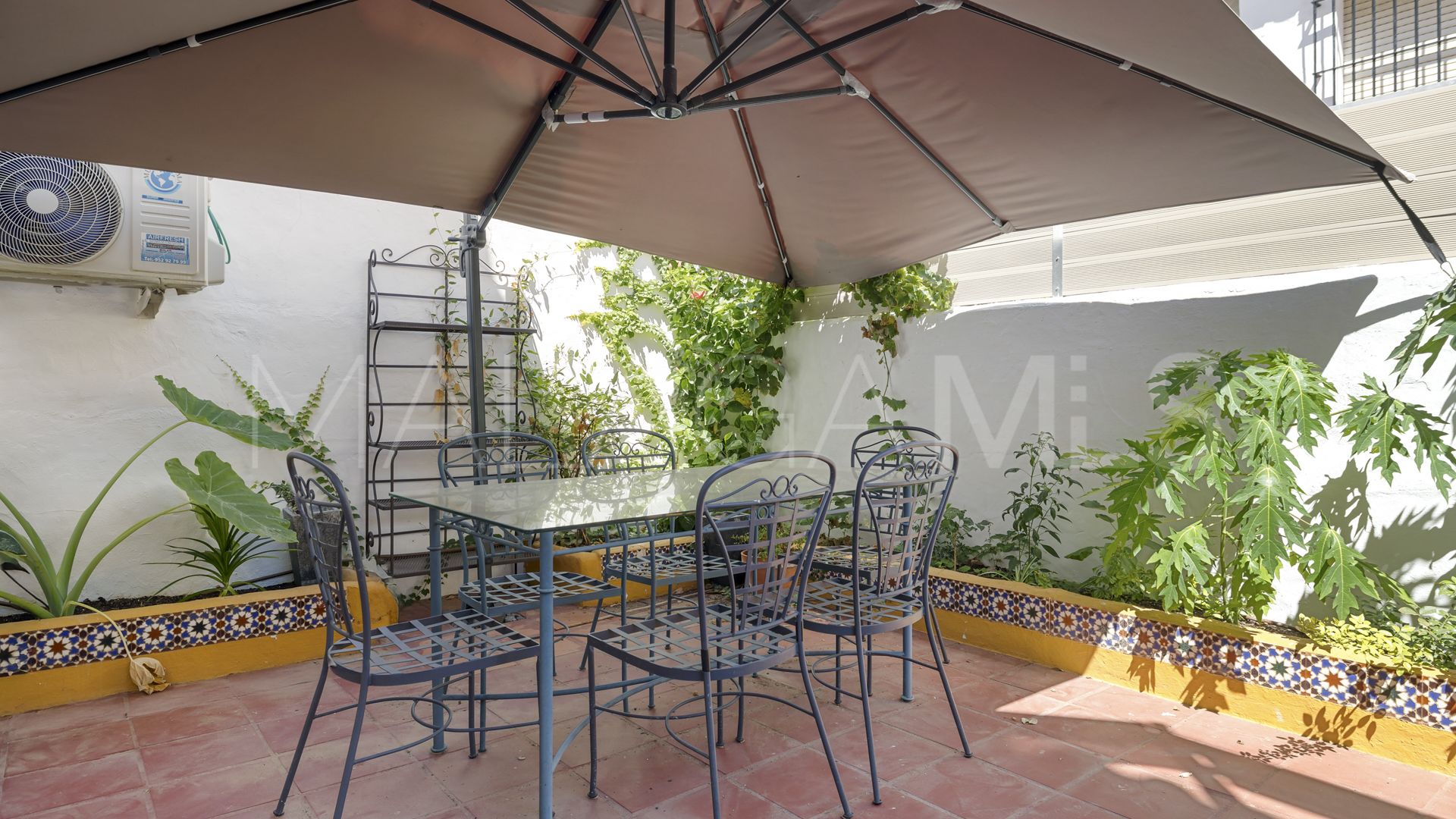 Adosado de 4 bedrooms for sale in Estepona