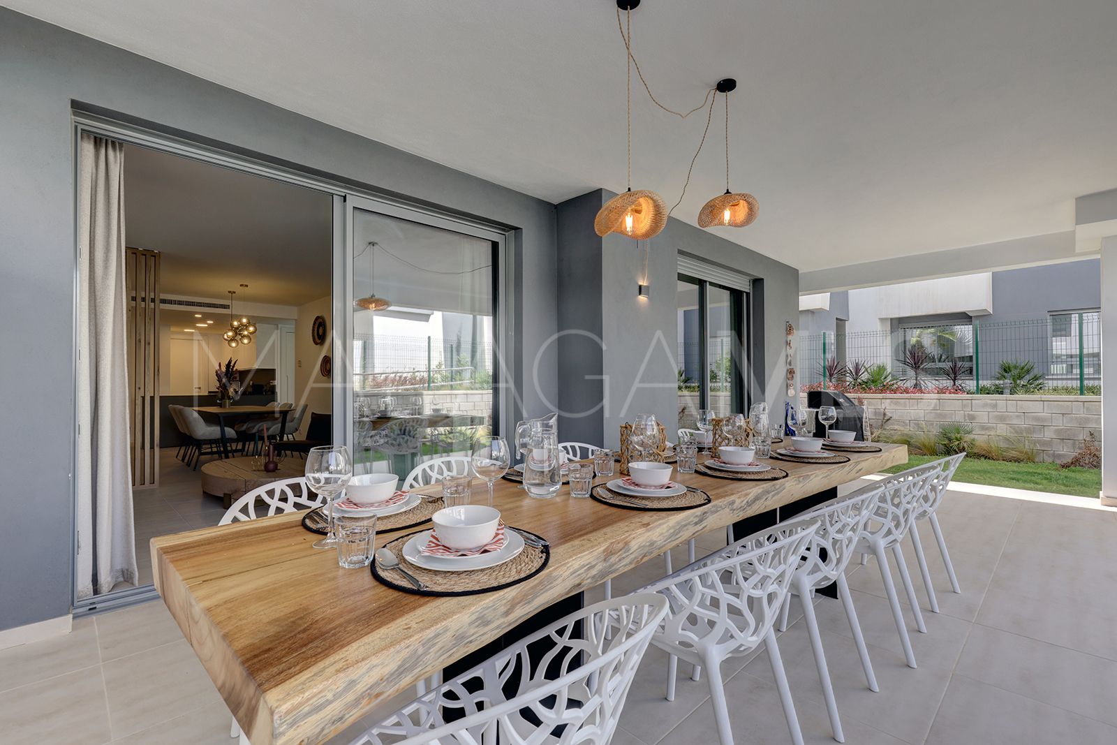 Buy Estepona 2 bedrooms ground floor apartment