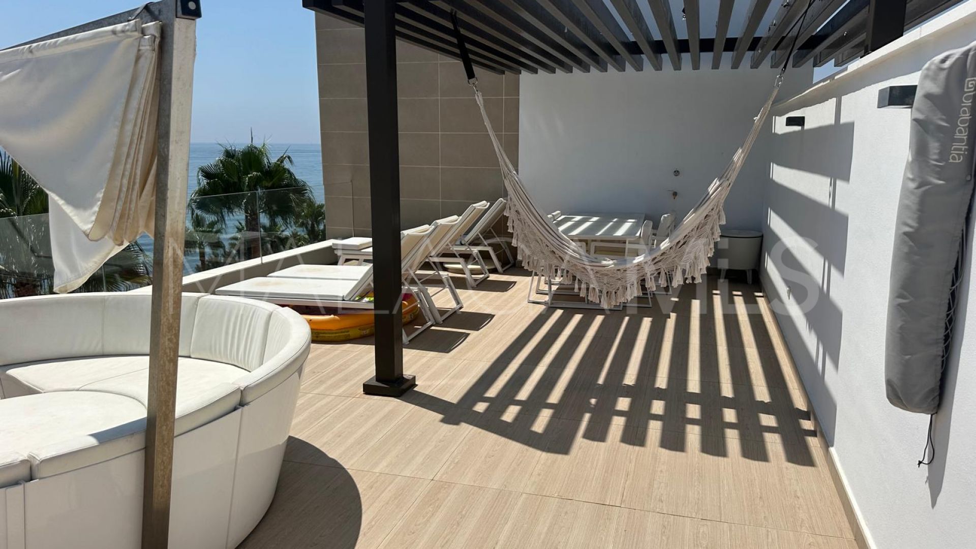 3 bedrooms duplex penthouse for sale in Estepona