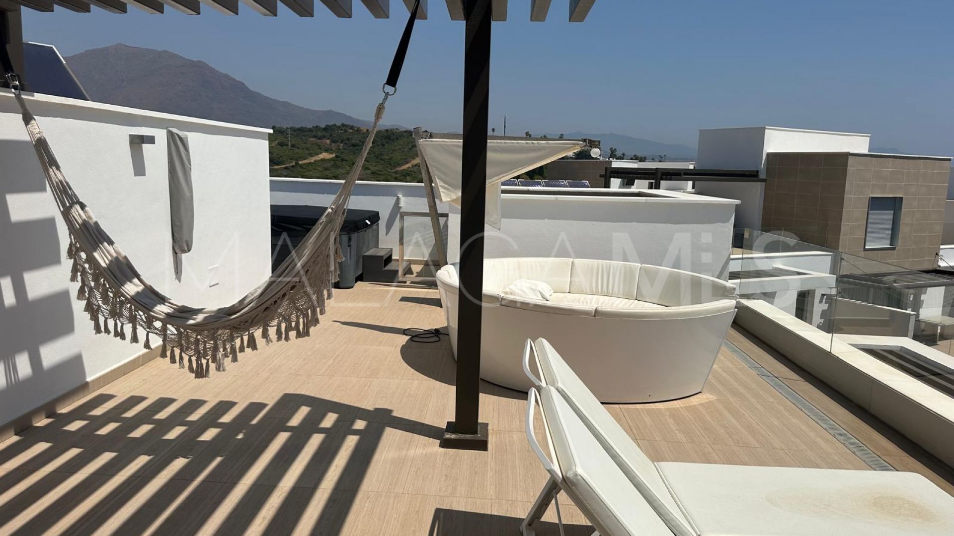 3 bedrooms duplex penthouse for sale in Estepona