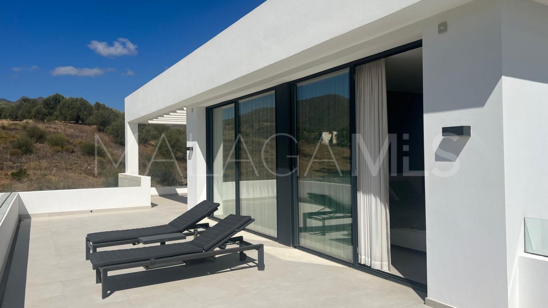 Villa for sale in Mijas Golf