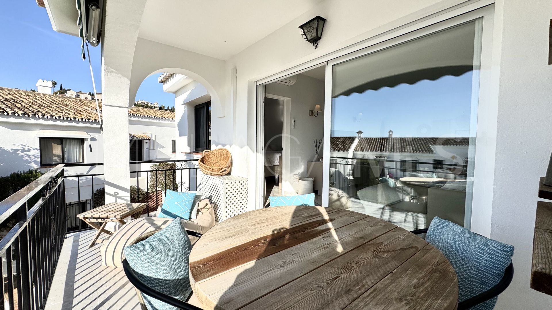 Lägenhet for sale in Benahavis