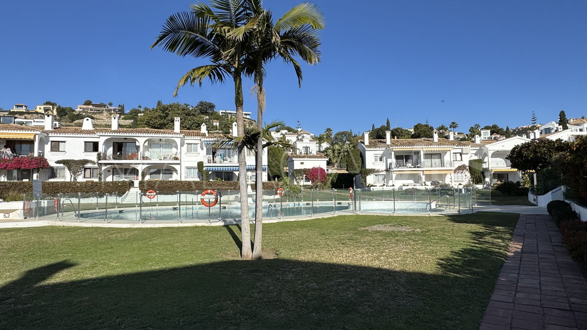 Lägenhet for sale in Benahavis
