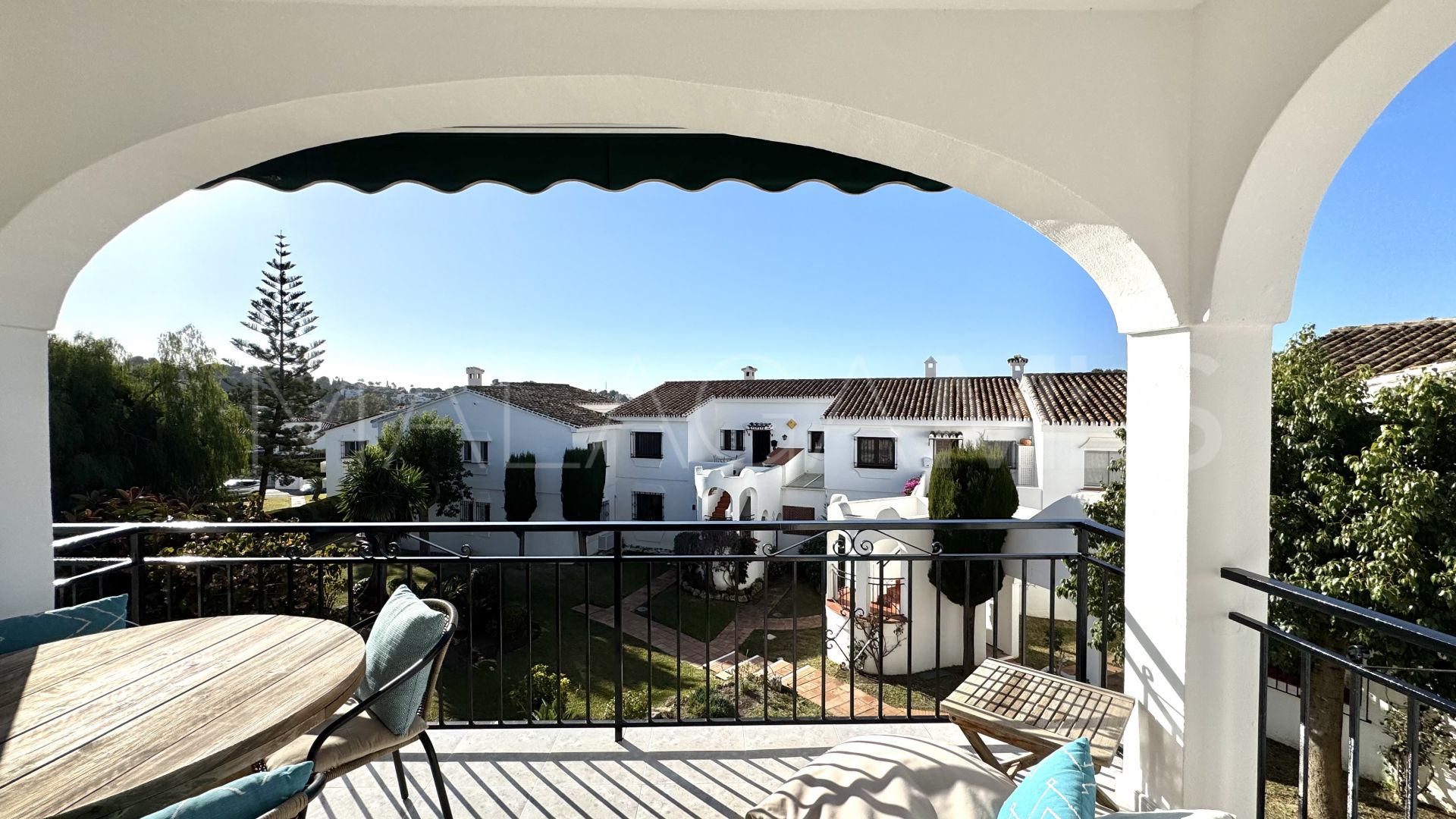 Lägenhet for sale in Benahavis