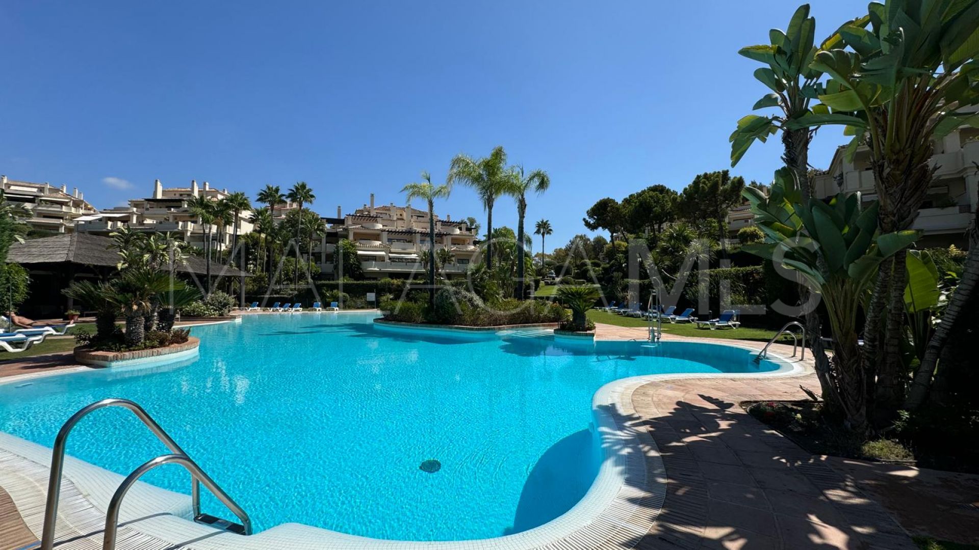 Wohnung for sale in Benahavis