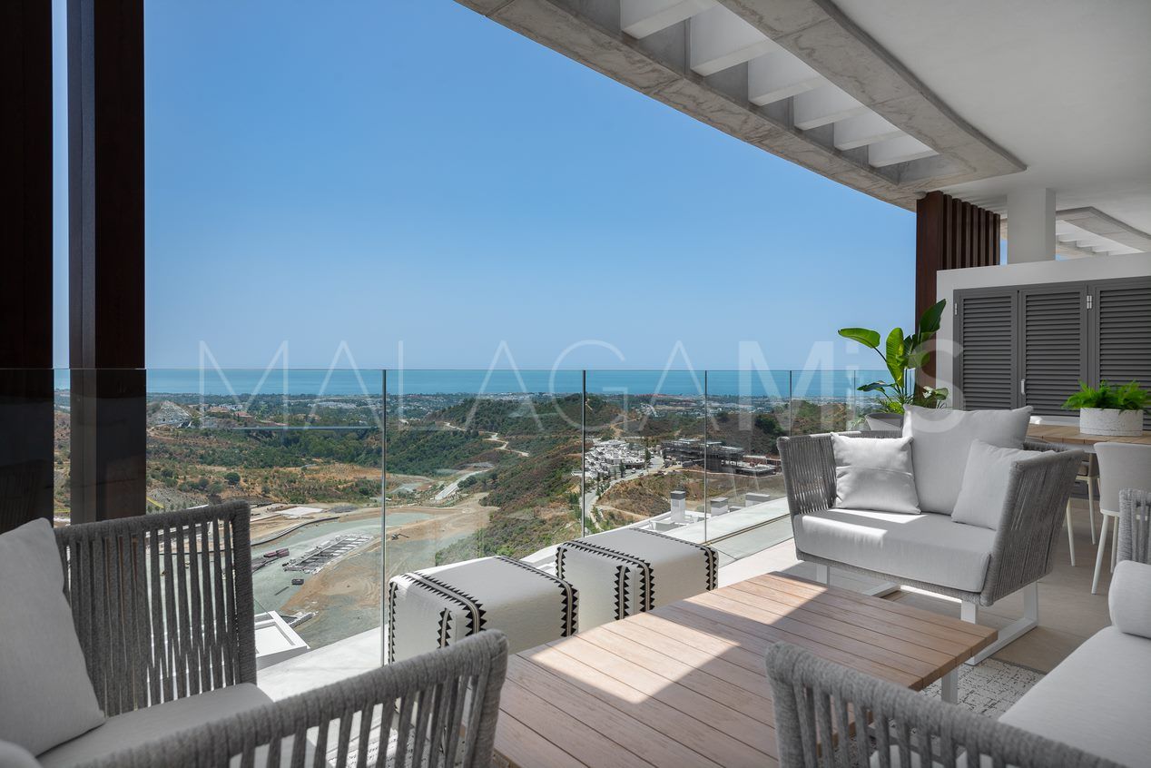 For sale penthouse in Benahavis