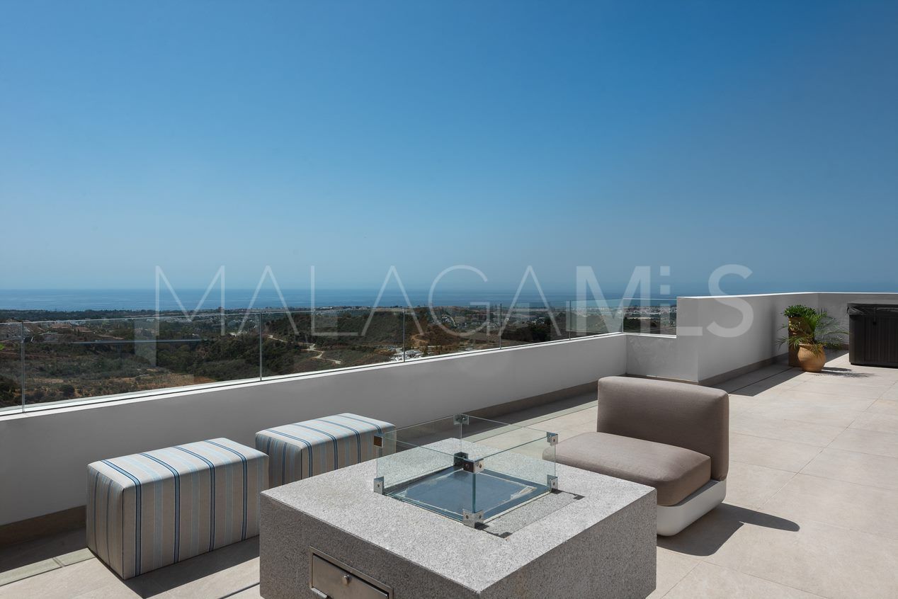 Penthouse in Benahavis for sale