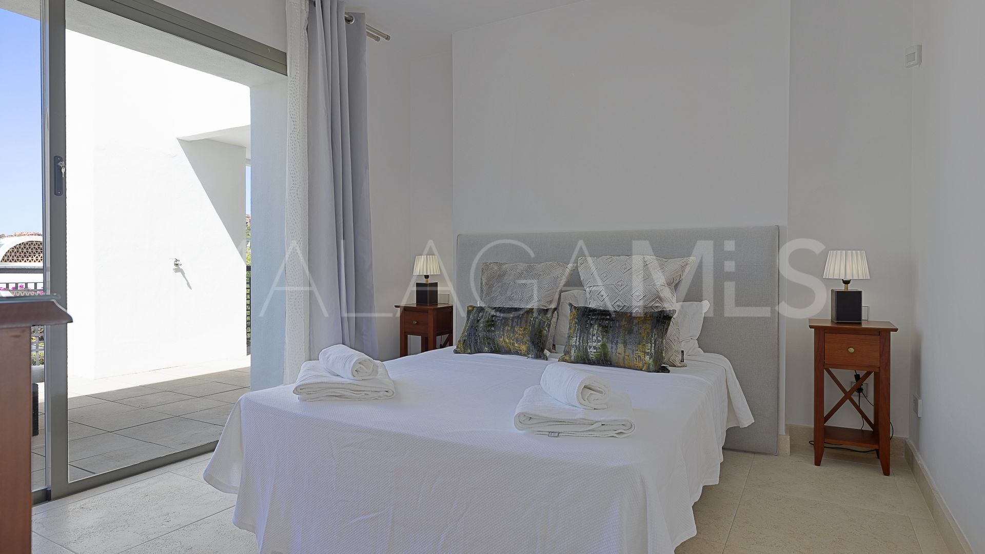 Apartment in Los Flamingos for sale