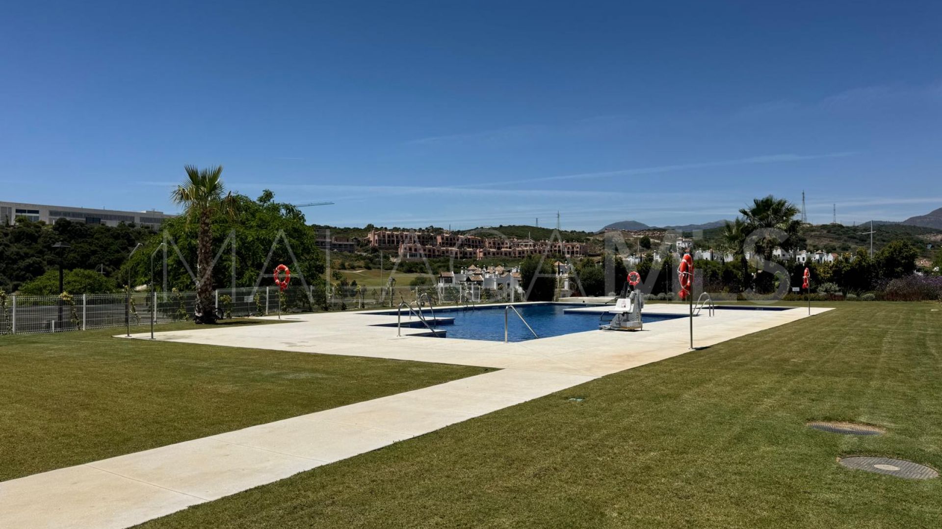 Ático for sale in Estepona de 3 bedrooms