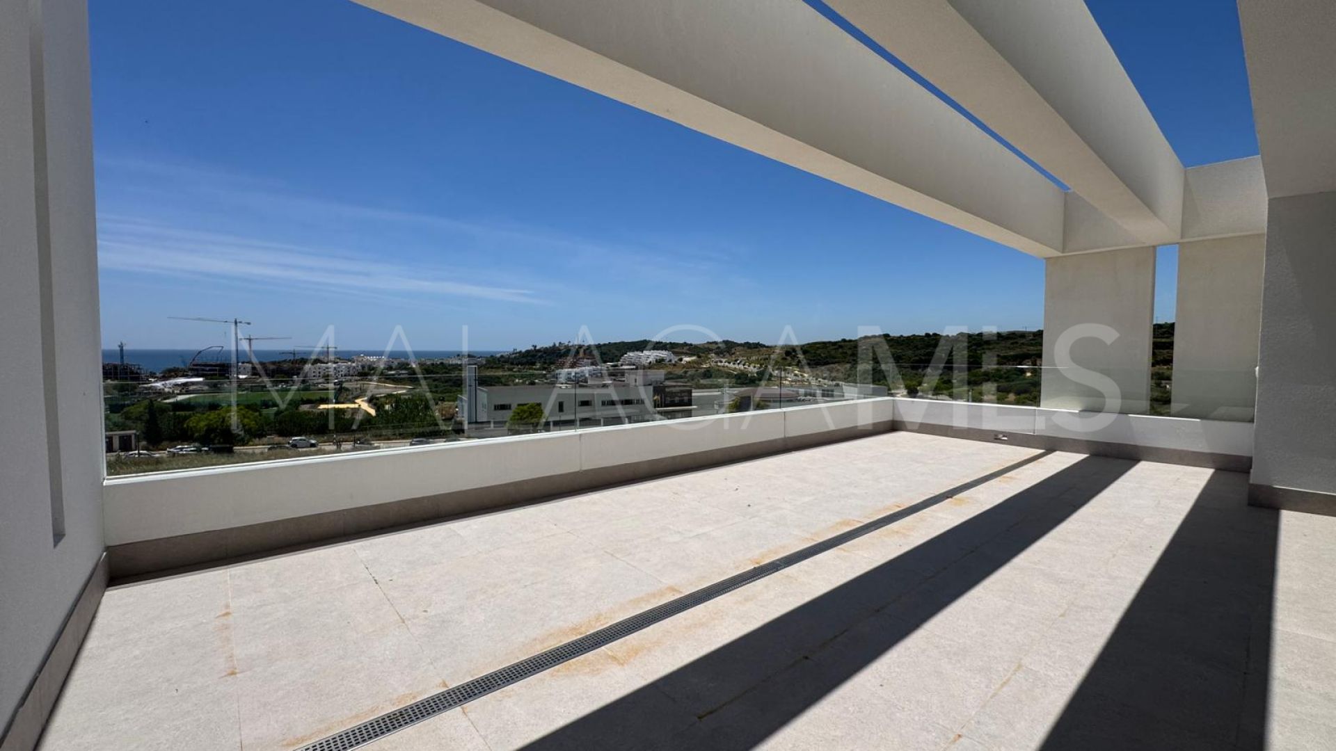 Ático for sale in Estepona de 3 bedrooms