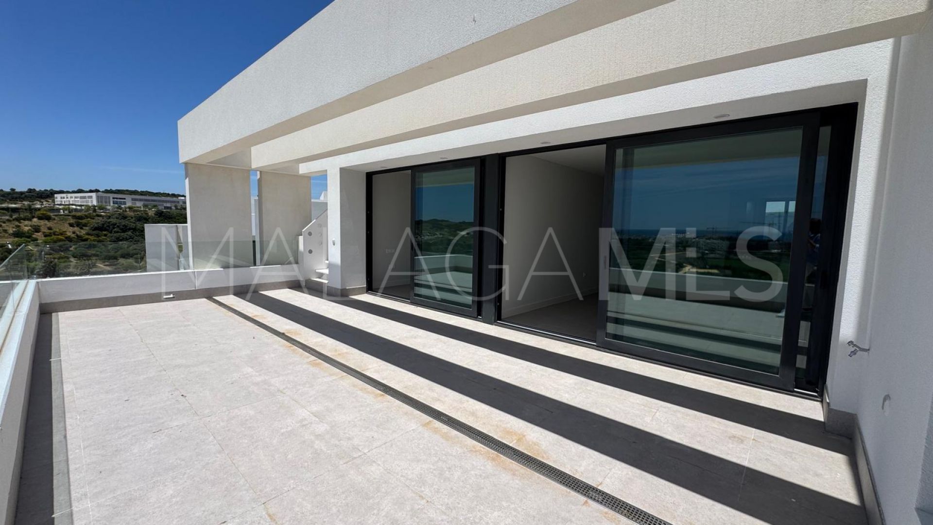 Ático for sale in Estepona de 3 bedrooms