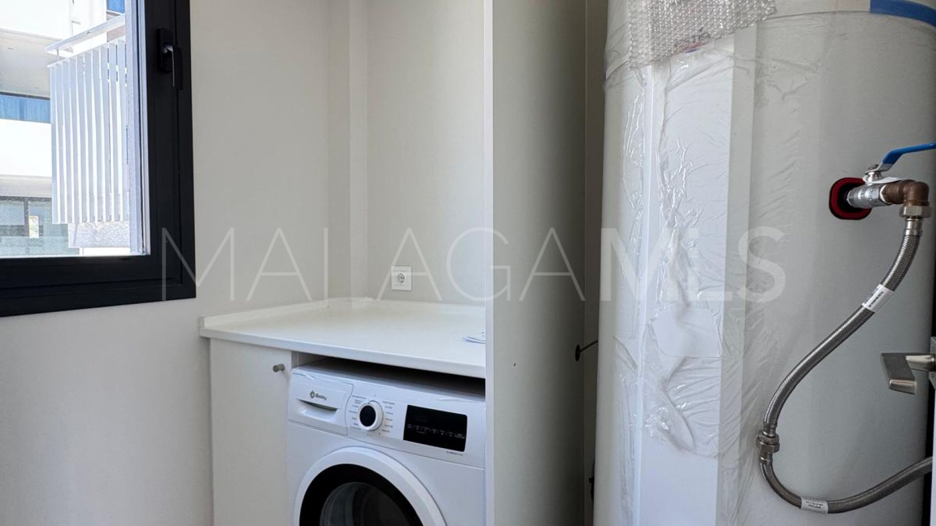 Ático for sale in Estepona de 3 bedrooms