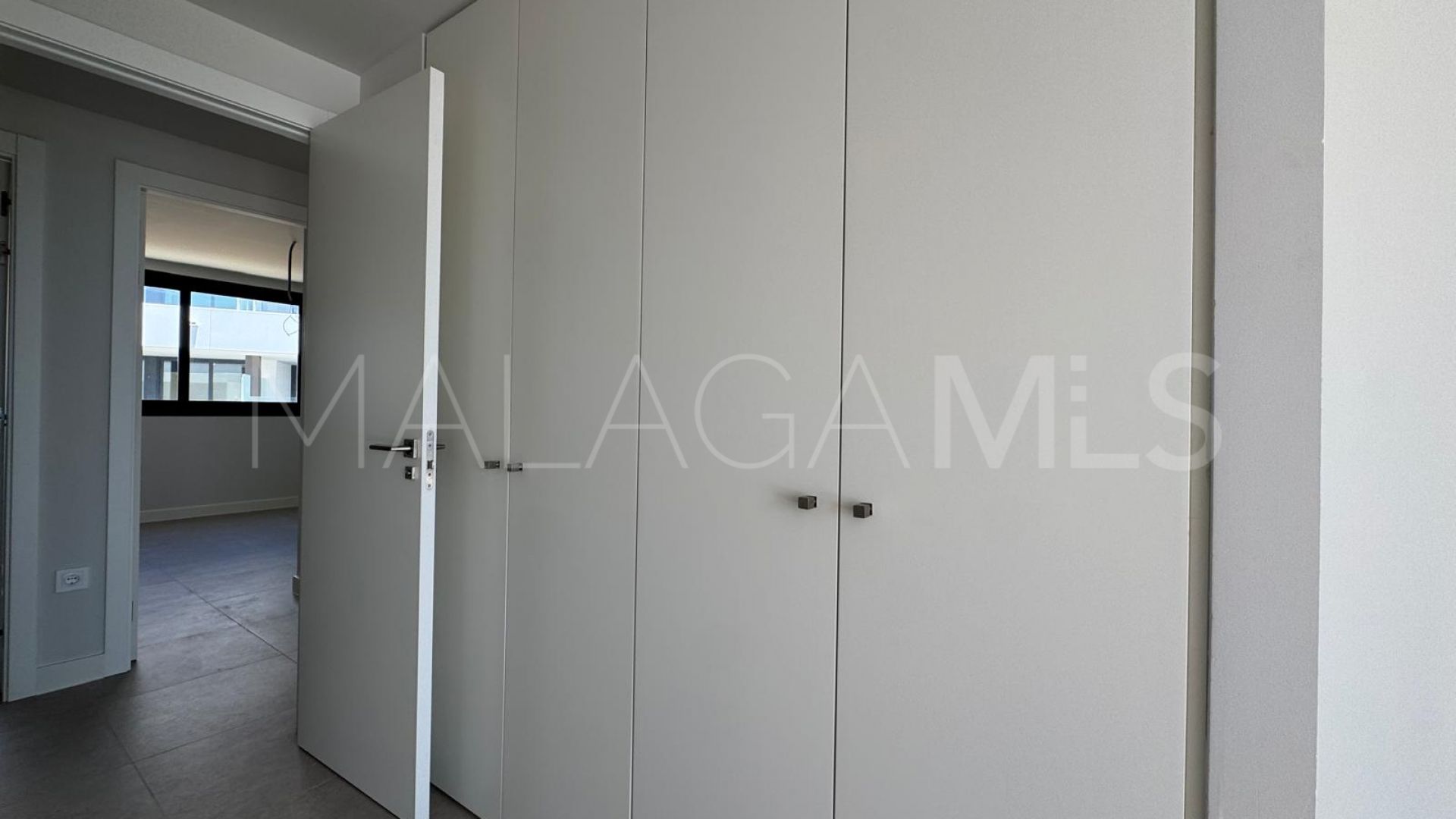 Ático for sale in Estepona de 3 bedrooms