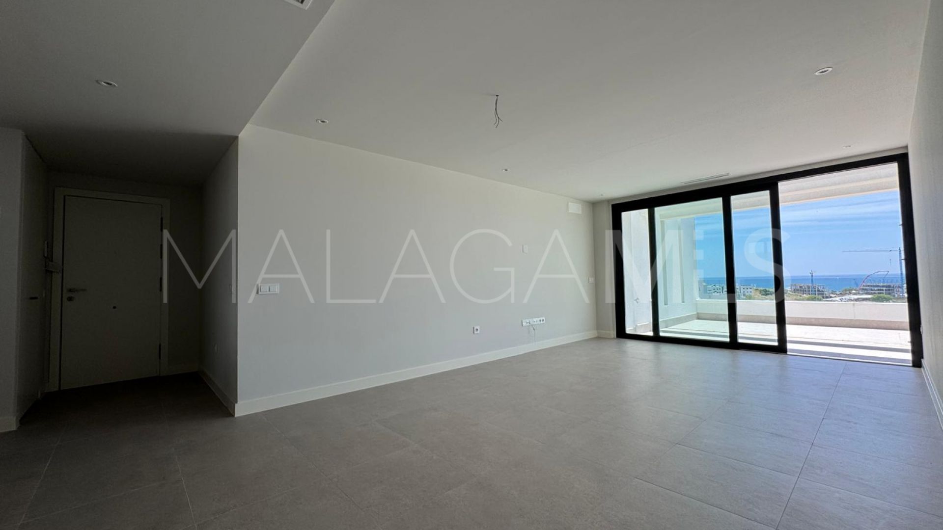 Ático for sale in Estepona de 3 bedrooms