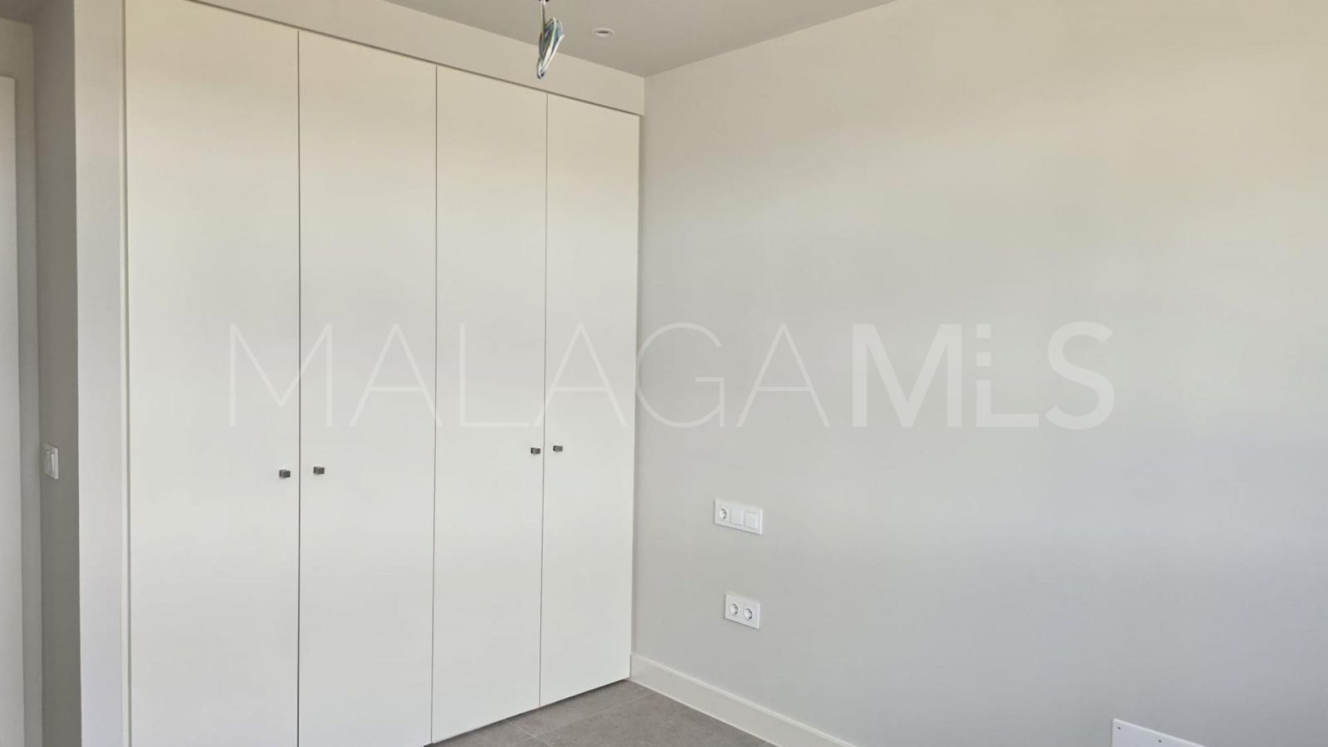 Ático for sale in Estepona de 3 bedrooms