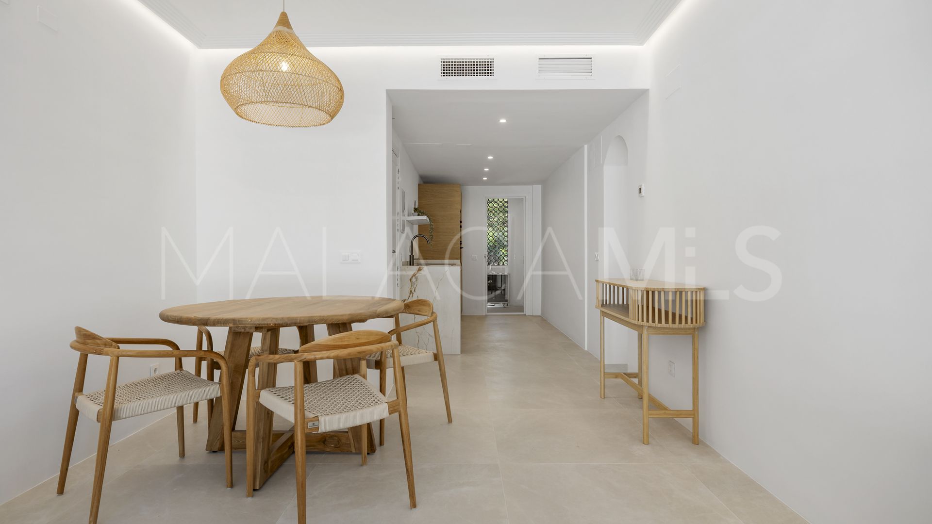 For sale Benahavis 2 bedrooms penthouse