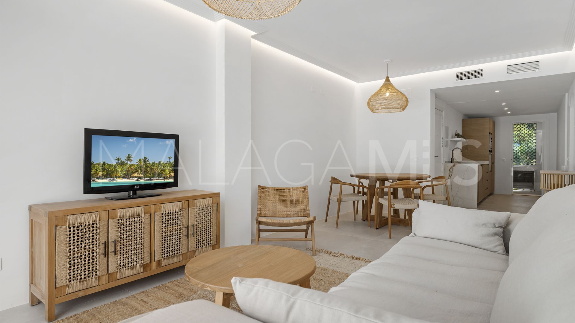 For sale Benahavis 2 bedrooms penthouse